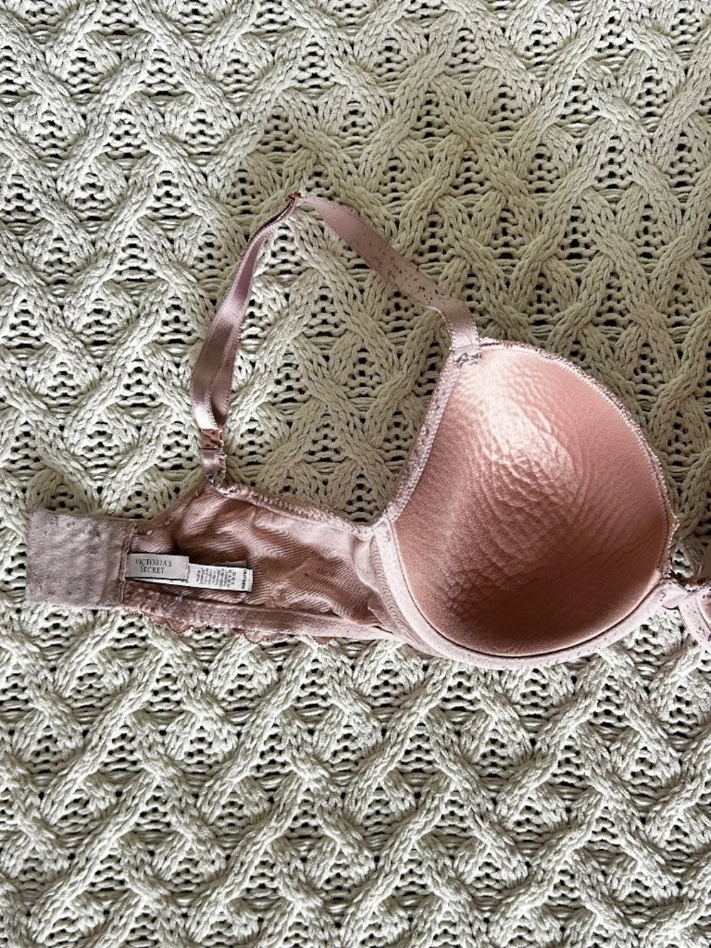 Victoria’s Secret nude classic bra 🤎